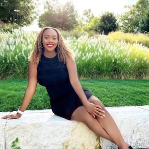 Meet your Posher, Ashley